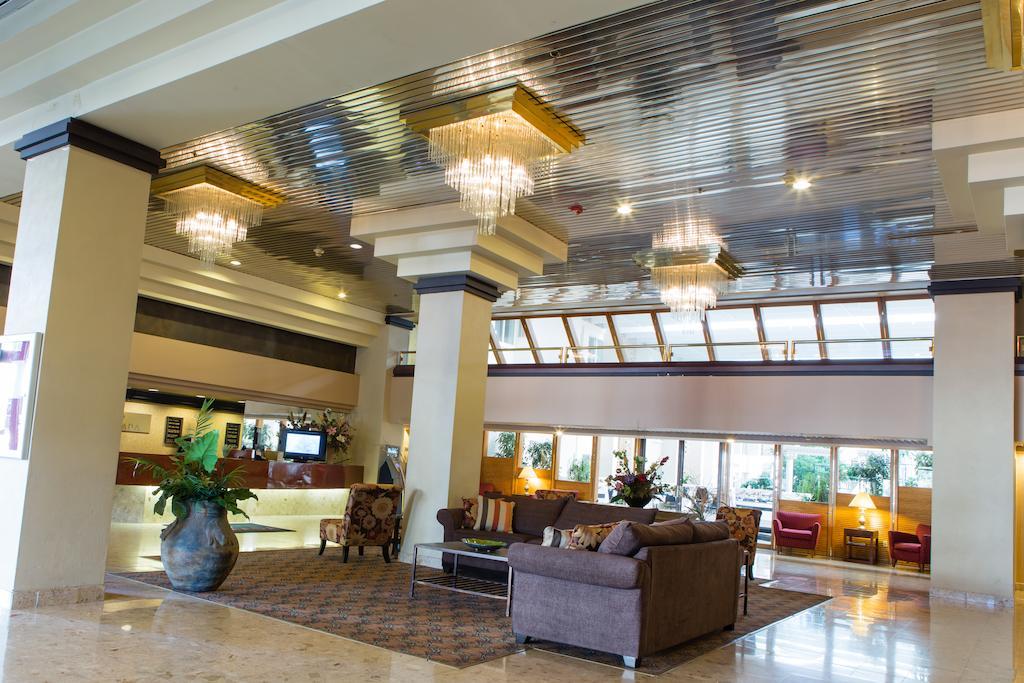 Courtyard By Marriott Toledo West Hotel Bagian luar foto